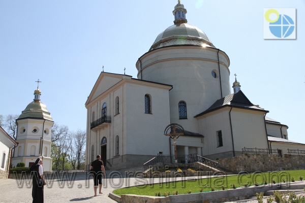 Фото.Гошівський монастир.Екскурсії Моршин.